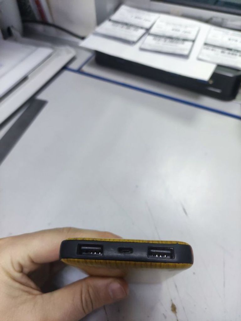 Дешиво - 10000mah с ломбарда