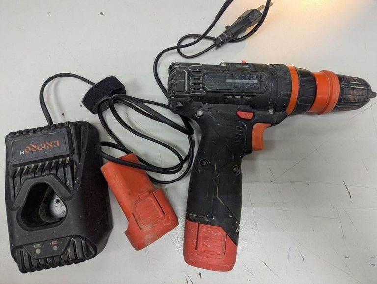 Оголошення Dnipro-M cd-120hq 1акб зп Б/У