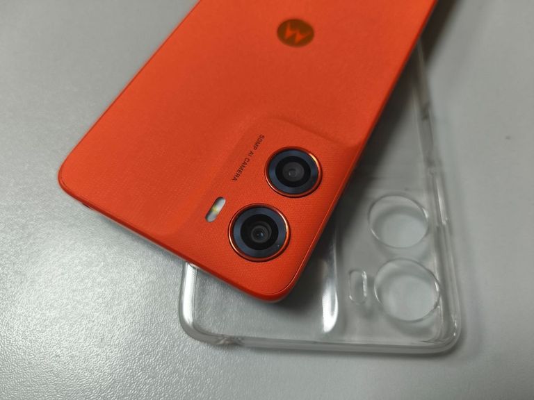 Дешево Motorola moto g06 4g 4/256gb з ломбарду