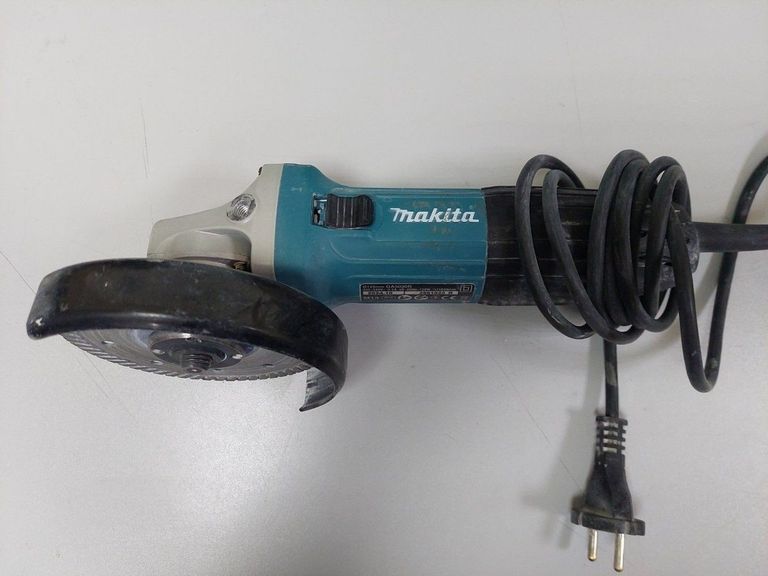 Купить Makita GA5030R Б/У