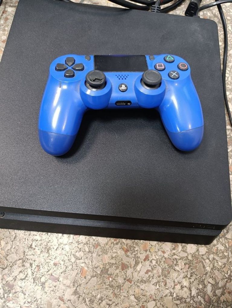 Купить Sony playstation 4 slim 500gb Б/У