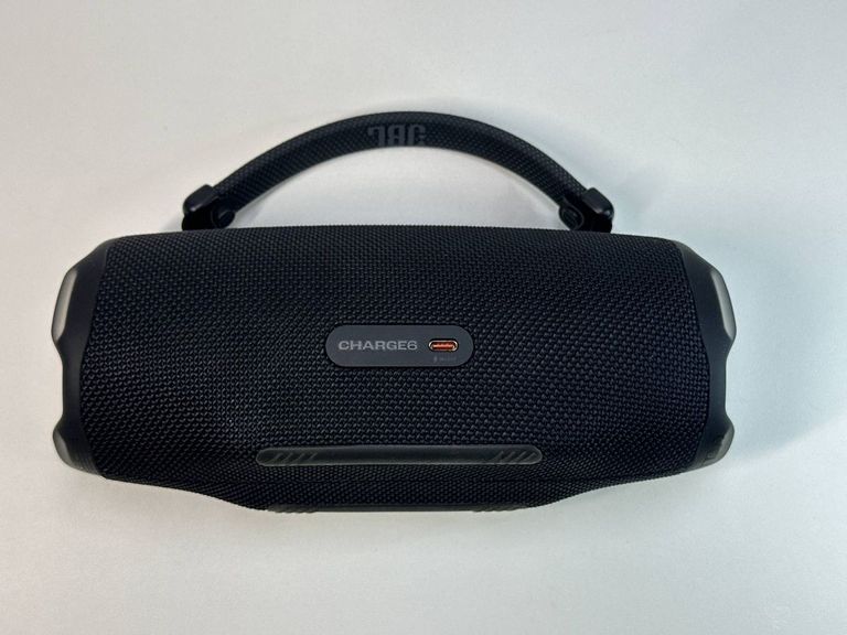 Дешиво JBL Charge 6 Black с ломбарда