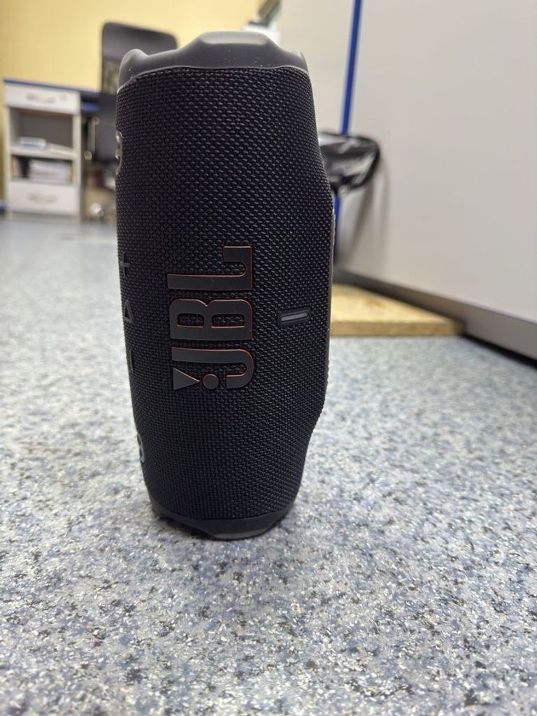 Объявление JBL Charge 6 Black Б/У