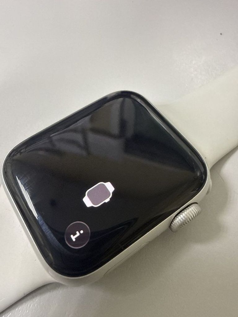 Apple watch se 2 gps 40mm aluminium case Код:01-200873466. Зображення 5