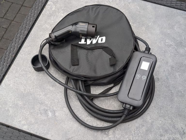 Купить OMT Type 2 3,6 кВт 230 В 7.1 м. Б/У