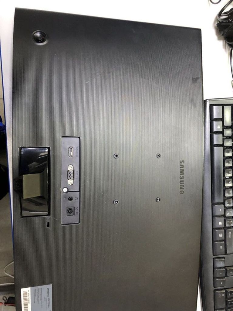 Дешиво Samsung c24f396f lc24f396fhixci с ломбарда