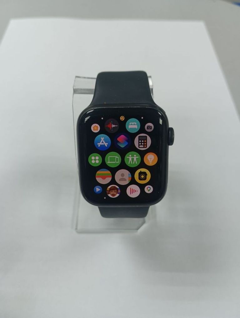Дешево Apple watch se gps 44mm aluminum case з ломбарду