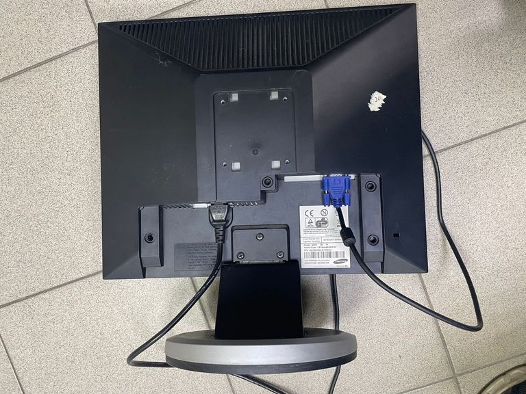 Оголошення Samsung 940n Б/У