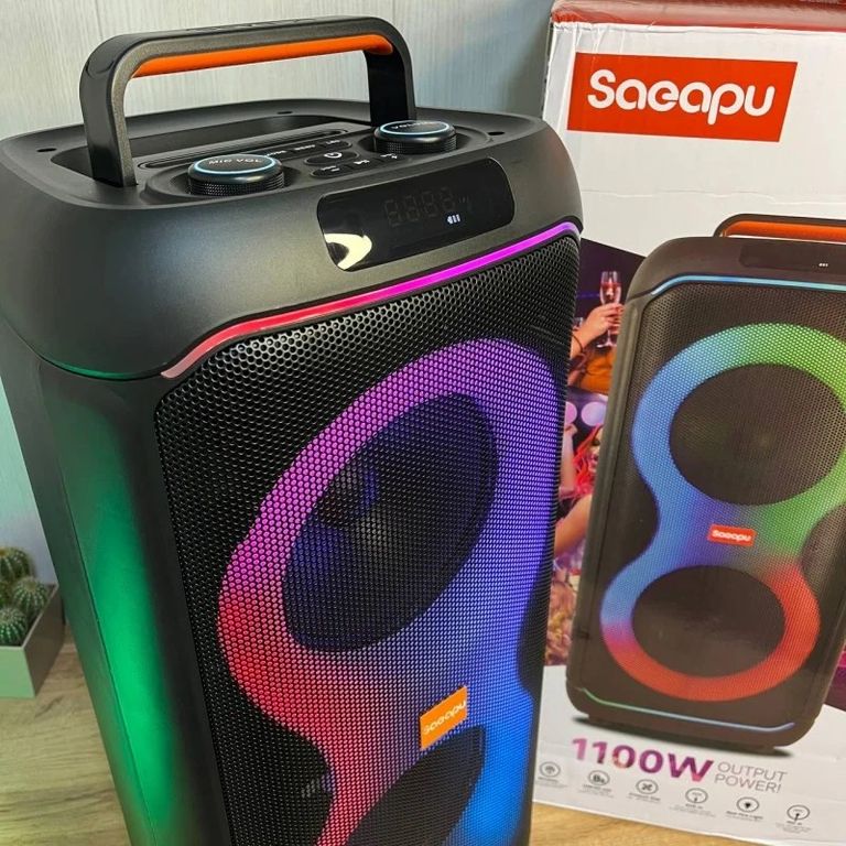 Оголошення Портативна колонка Bluetooth PartyBox 320 240W RGB Black Б/У