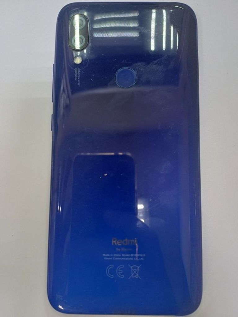 Розпродаж Xiaomi Redmi 7 3/32GB Black, продавець Техноскарб