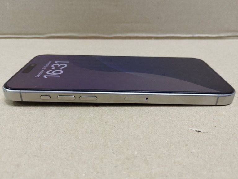 Apple iphone 15 pro max 256gb Код:01-200903447. Зображення 10