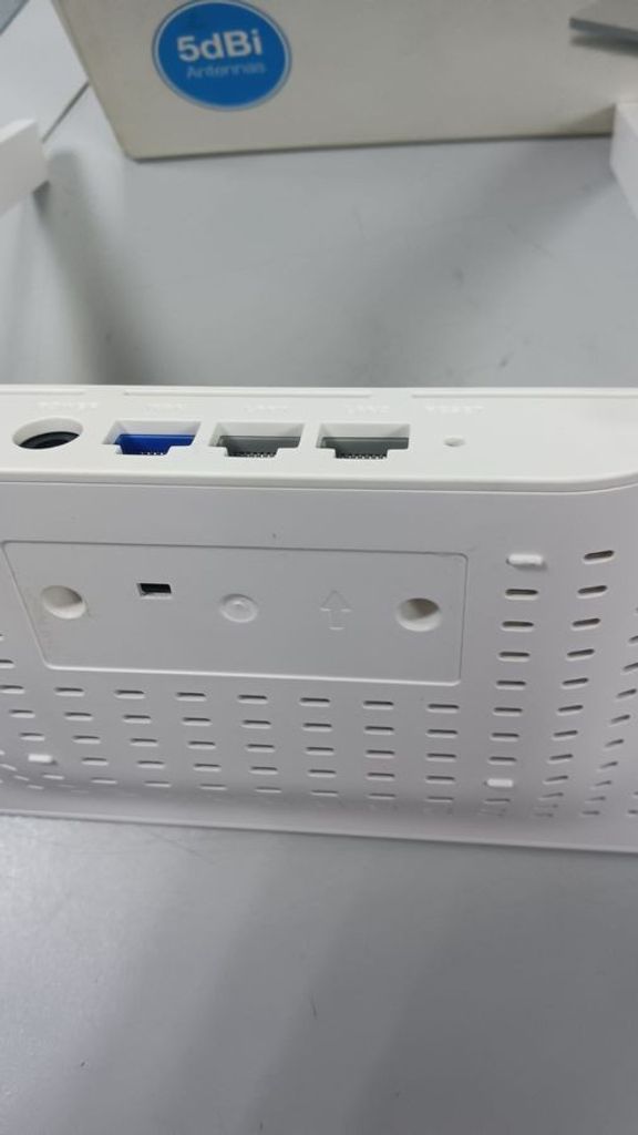 Дешево Huawei WS318N з ломбарду