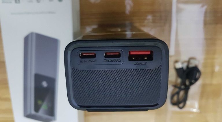 Оголошення Power Bank Б/У