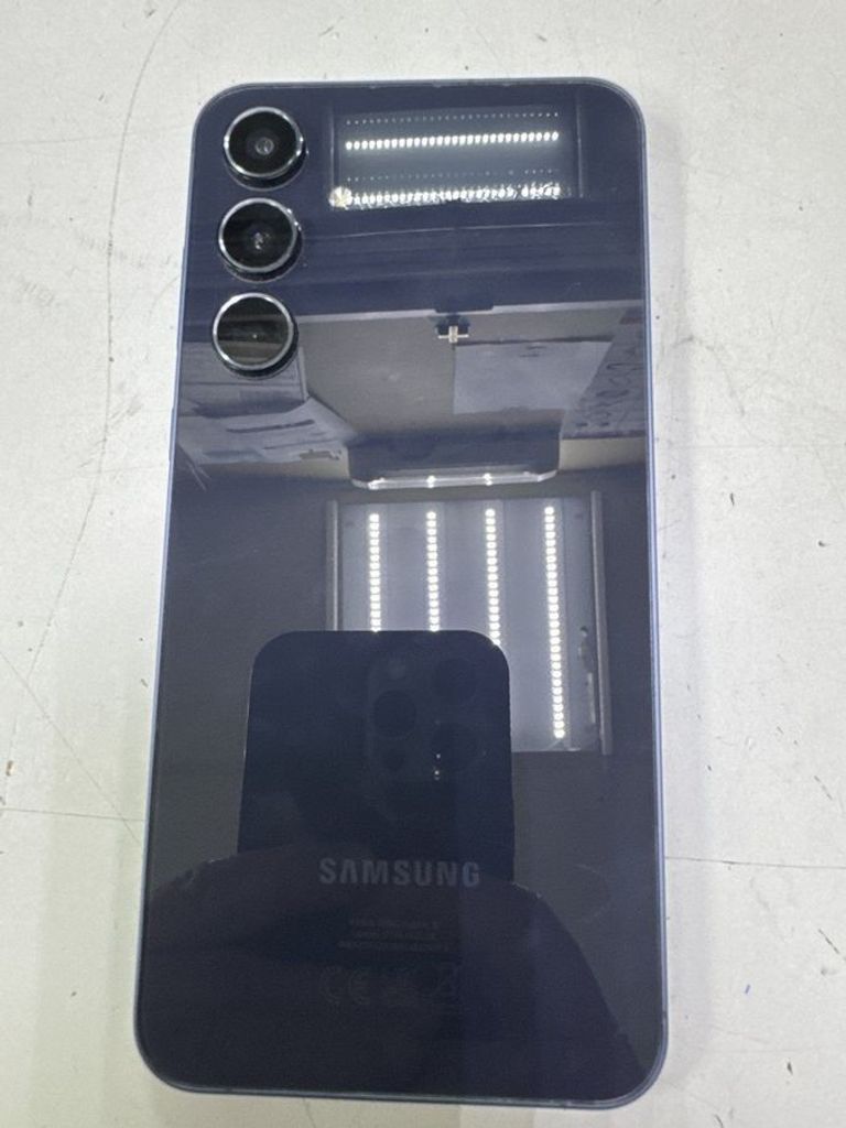Купити Samsung galaxy a55 5g sm-a556e 8/256gb Б/У