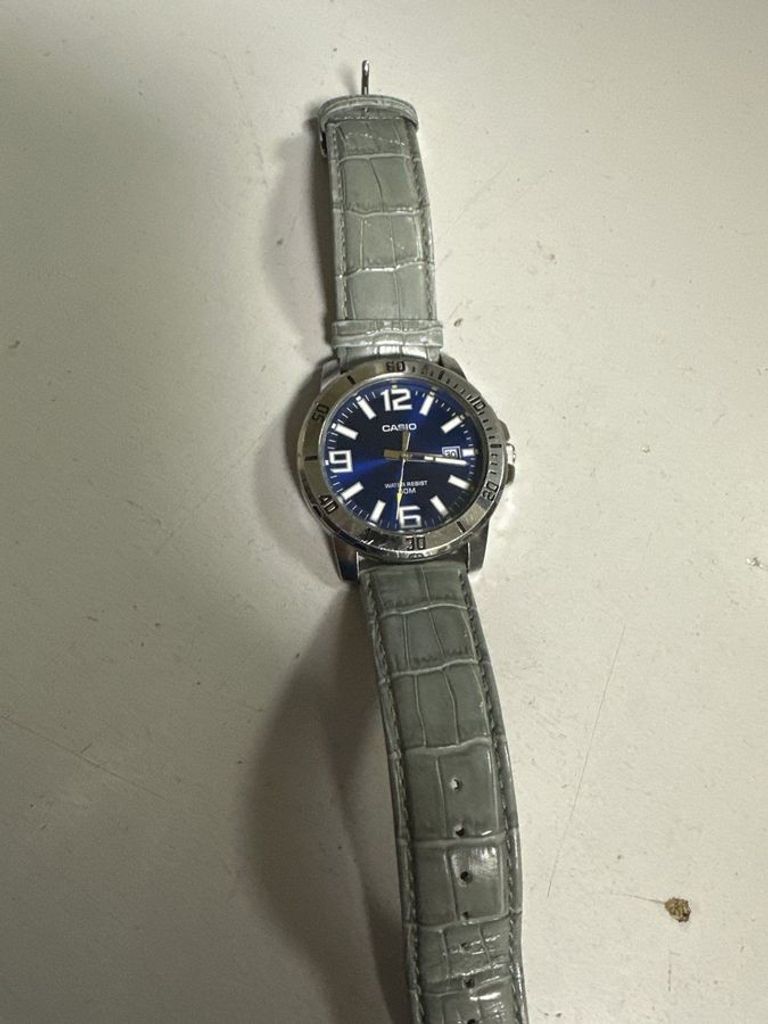 Дешево Casio mtp-vd01 з ломбарду