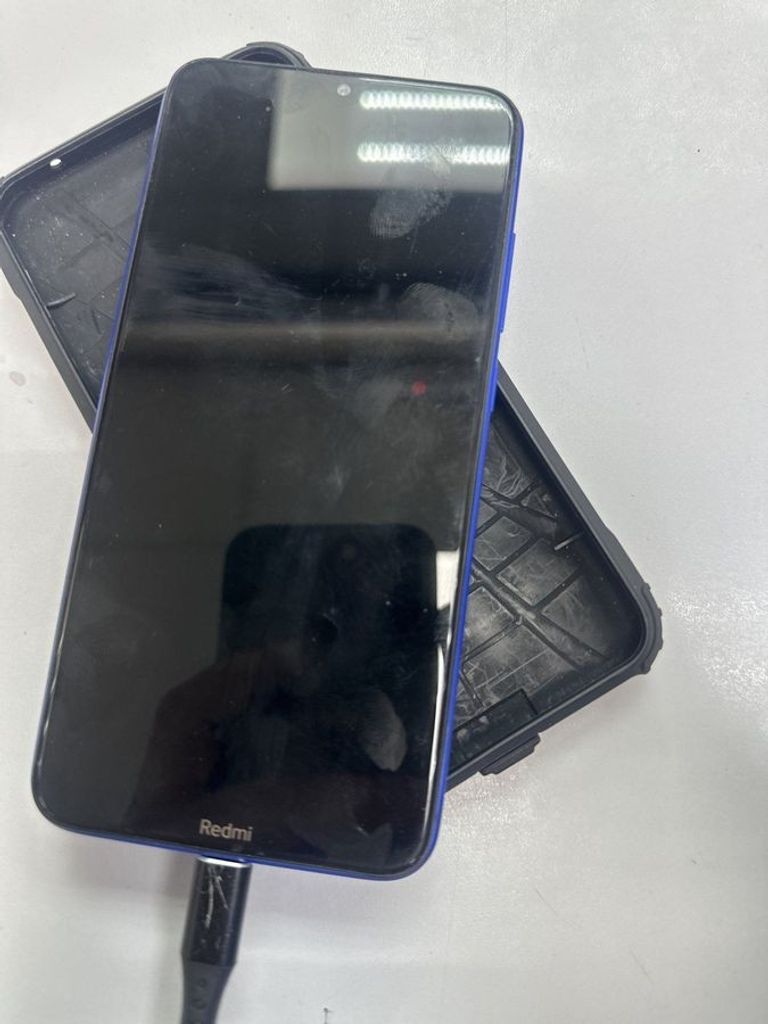 Дешево Xiaomi Redmi 8A 2/32GB Black з ломбарду