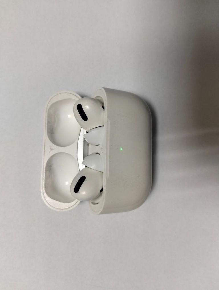 Дешево Apple AirPods Pro (MWP22) з ломбарду