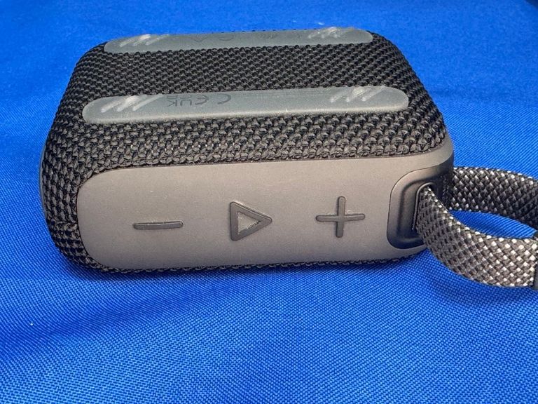 Дешево Jbl go 4 з ломбарду