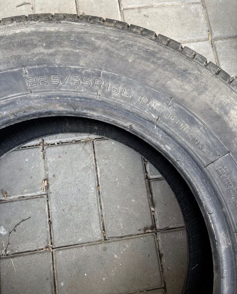 Оголошення Колеса R16 5x114.3 на кросовер: диски HRS + шини Nexen (пробіг 2000 км) Б/У