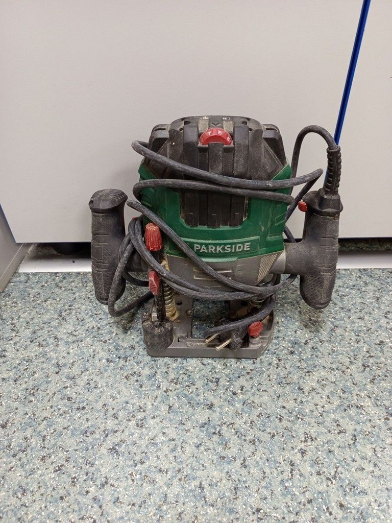 Оголошення Parkside POF 1200 D3 Б/У