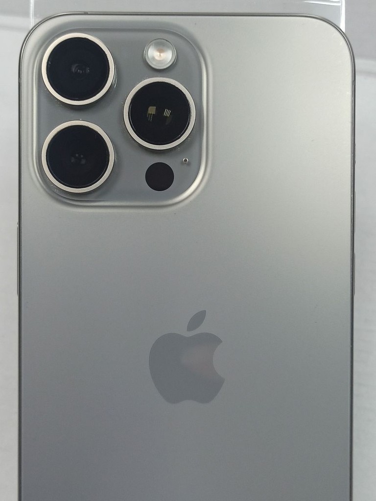 Apple iphone 15 pro max 256gb Код:01-200937712. Изображение 5