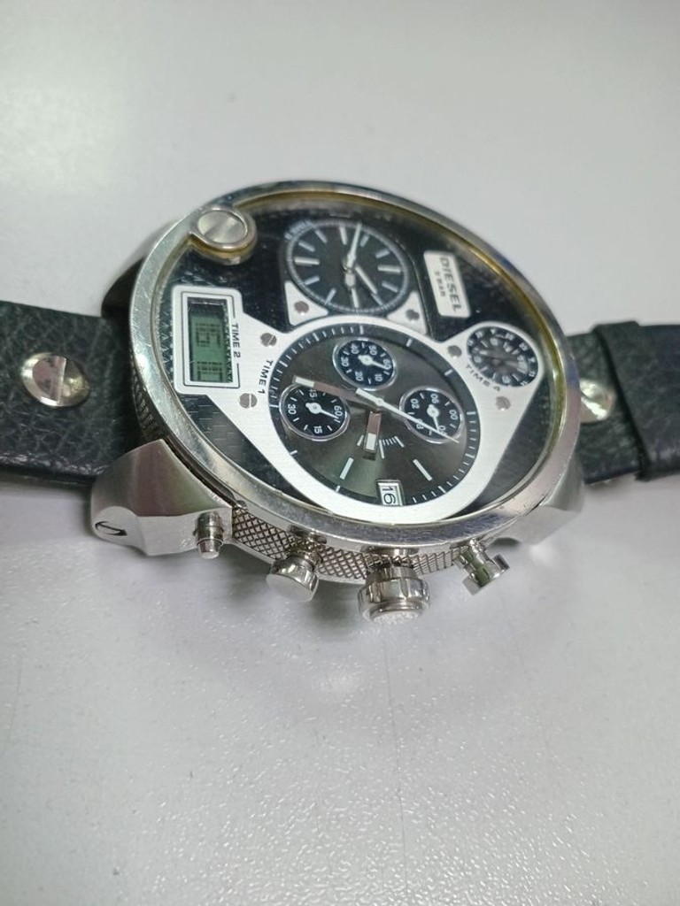 Дешиво Diesel dz-7125 с ломбарда
