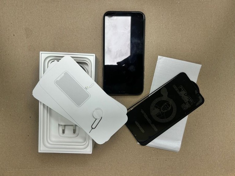 Дешево Apple iphone 11 256gb з ломбарду