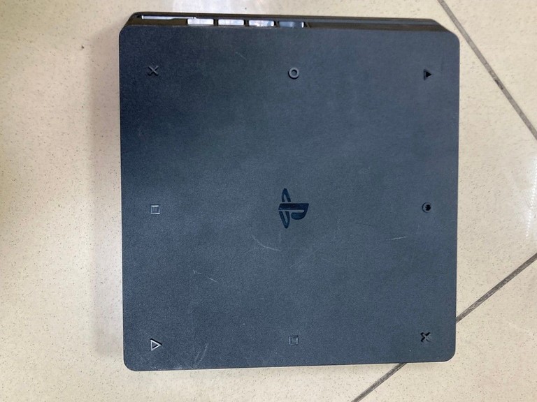 Оголошення  Sony PlayStation 4 Slim 1TB Black Б/У