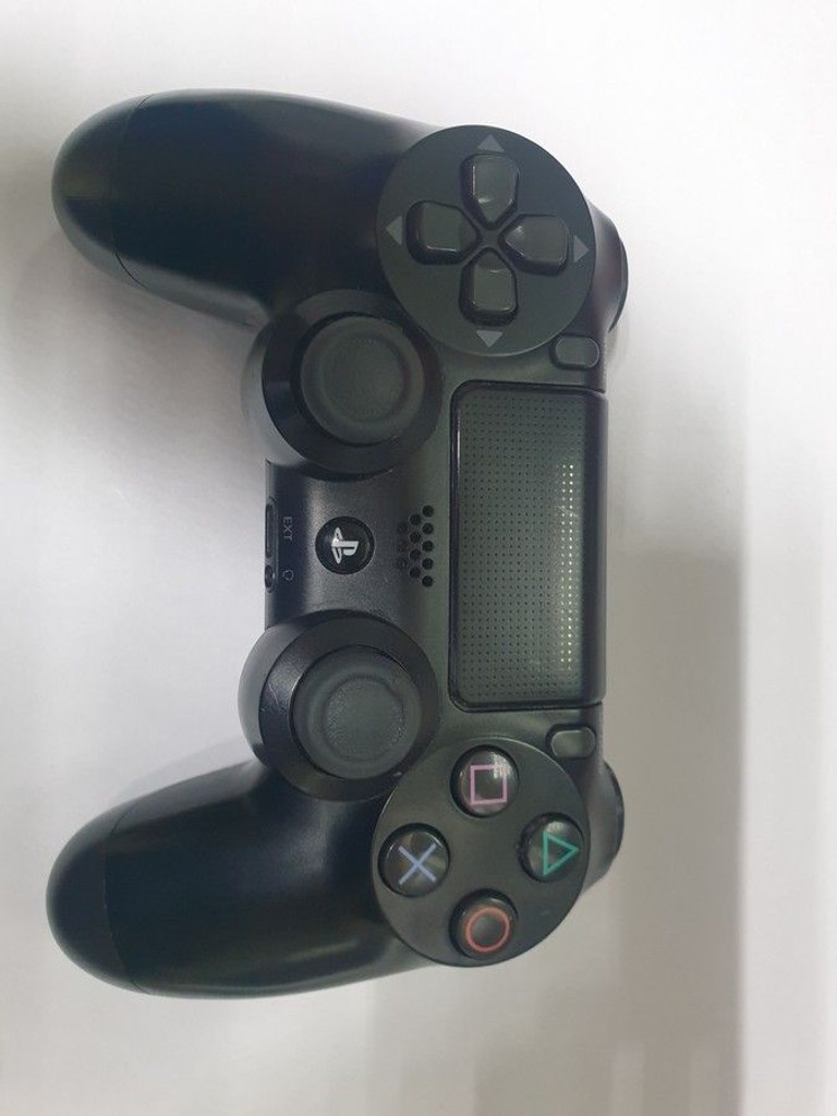 Купить Sony dualshock 4 v2 Б/У