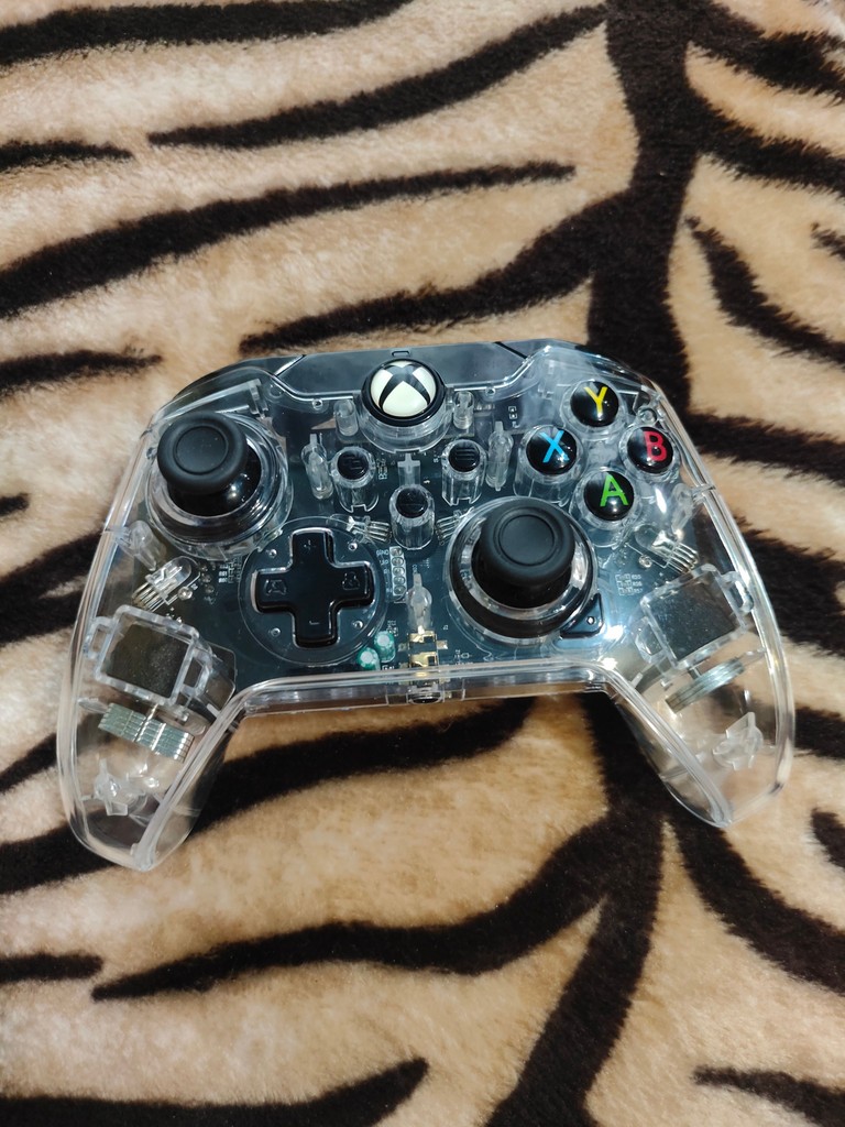 Оголошення PDP Wired Controller for Xbox One & Windows (Afterglow) Б/У