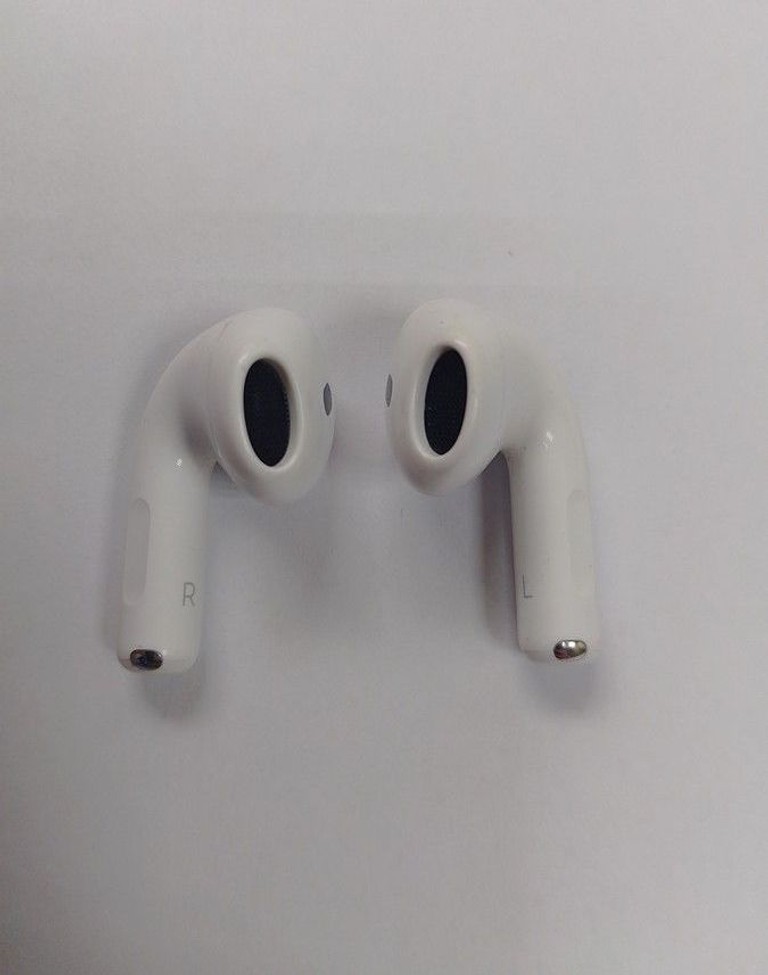 Apple airpods 4 Код:01-200978820. Изображение 5