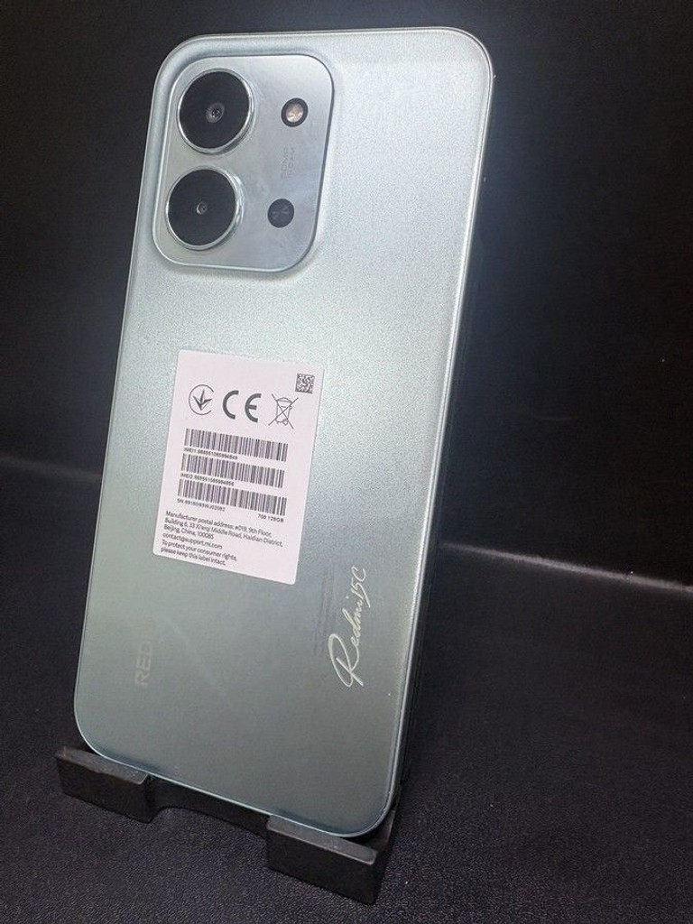 Дешиво Xiaomi Redmi 15C 4G 6/128GB Midnight Black с ломбарда