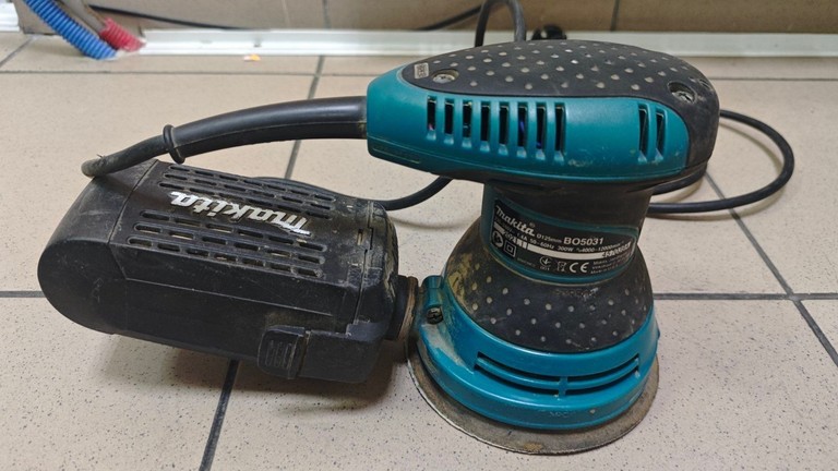 Оголошення Makita BO5031 Б/У
