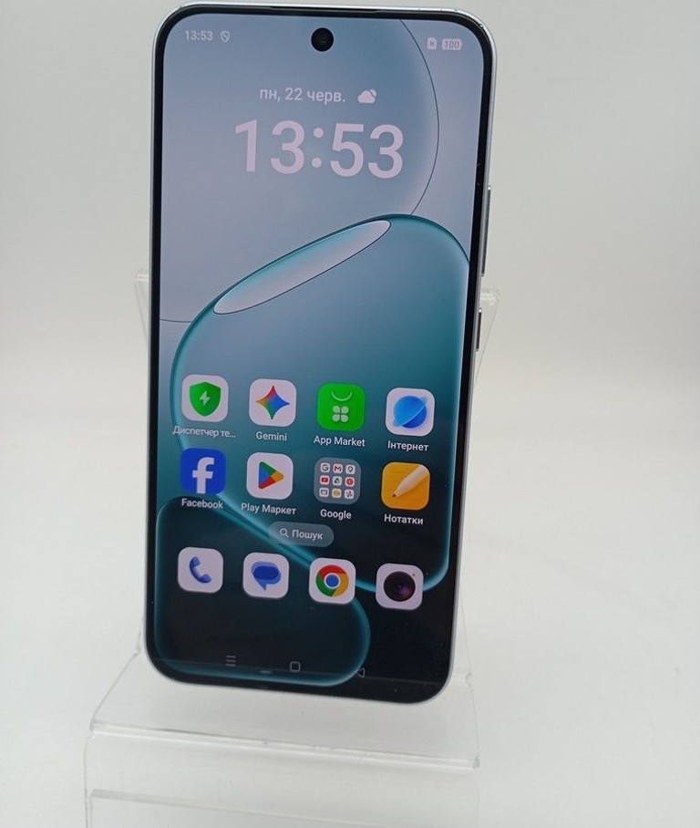 Купити Oppo a6 pro 4g 8/256gb Б/У