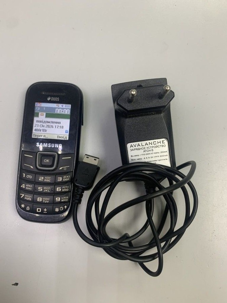 Оголошення Samsung e1202i duos Б/У