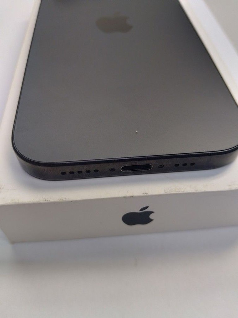 Дешево Apple iphone 16 pro 128gb з ломбарду