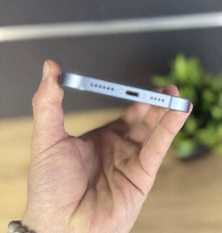 Apple iPhone 14 128GB eSIM Midnight (MPUA3) Код:null. Зображення 6