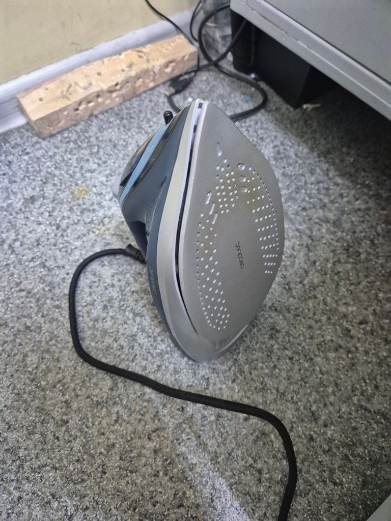 Объявление Cecotec IronHero 2600 Vital (CCTC-01870) Б/У