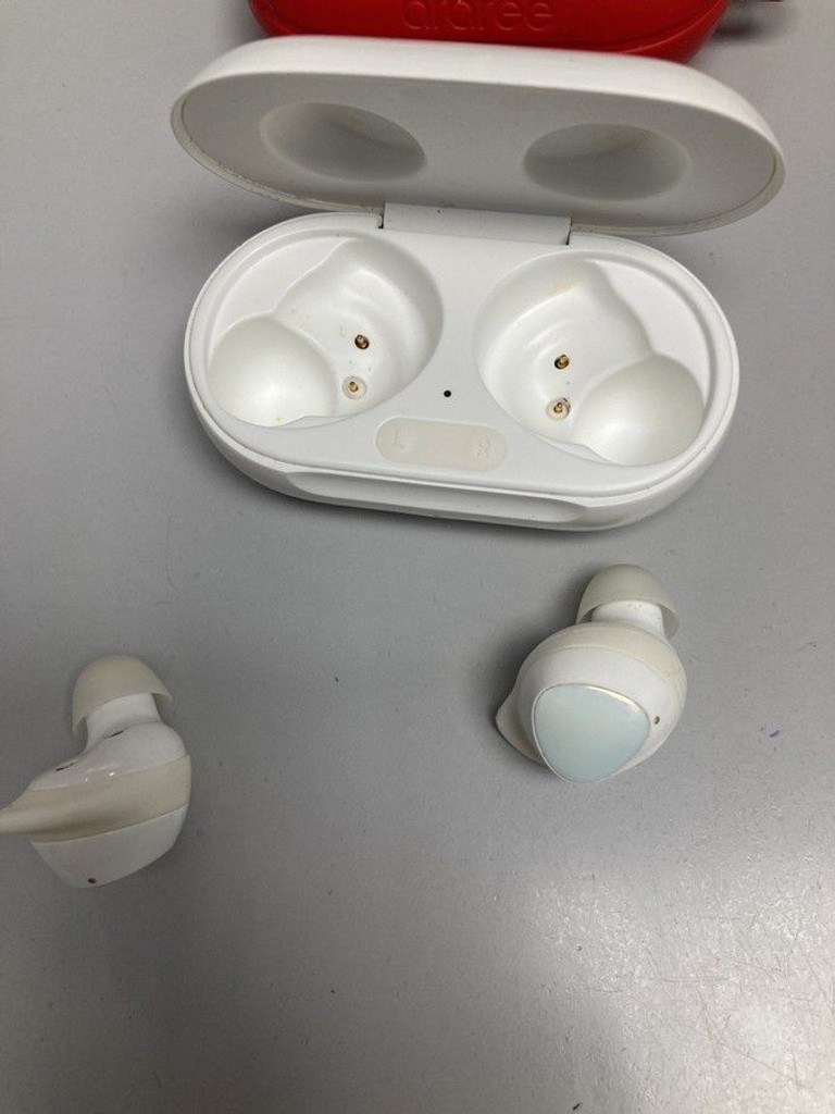 Samsung galaxy buds+ sm-r175 Код:01-201020551. Зображення 6