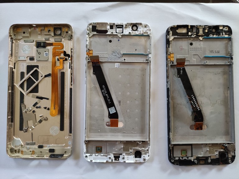 Оголошення Оригінальні деталі huawei p smart 2018 (fig-lx1) / nova (can-l11) Б/У