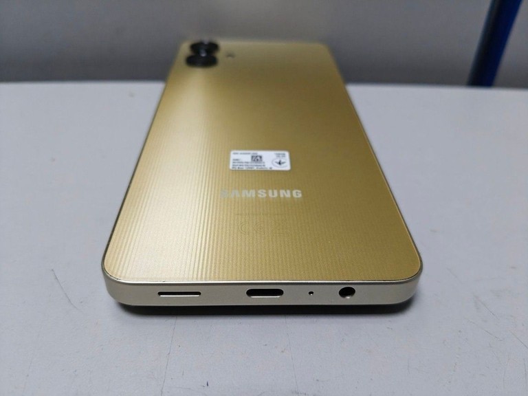 Samsung galaxy a06 4/128gb Код:01-201033741. Изображение 10