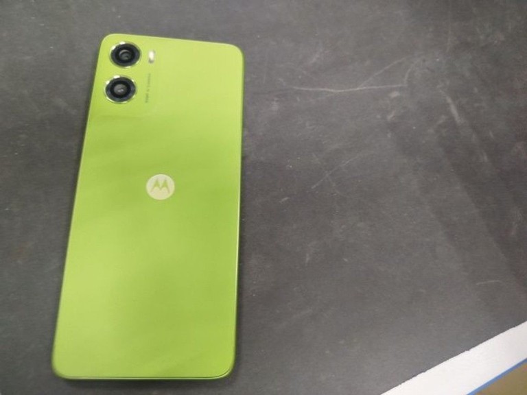 Оголошення Motorola moto g06 4g 4/64gb tendril Б/У
