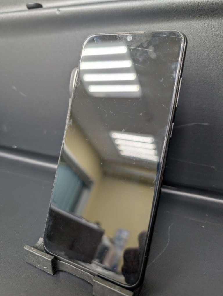 Дешиво Zte Blade A51 2/32GB Blue с ломбарда