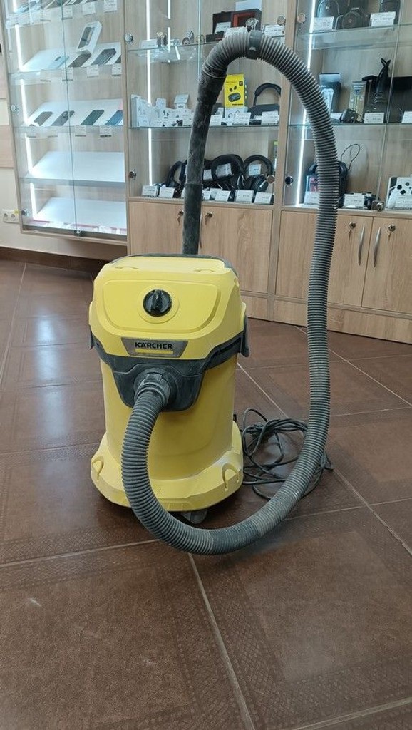 Купити Karcher WD 3-18 (1.628-550.0) Б/У