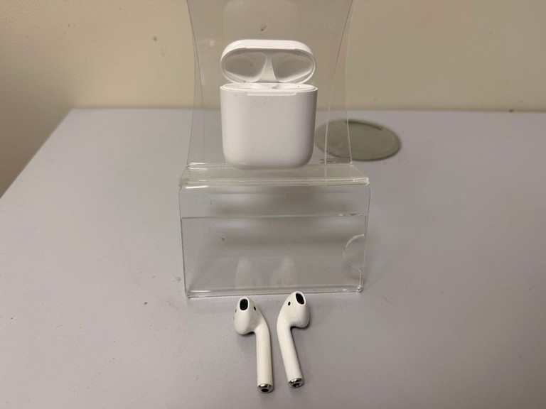 Купити Apple airpods 2nd generation a1602, a2031, a2032 Б/У
