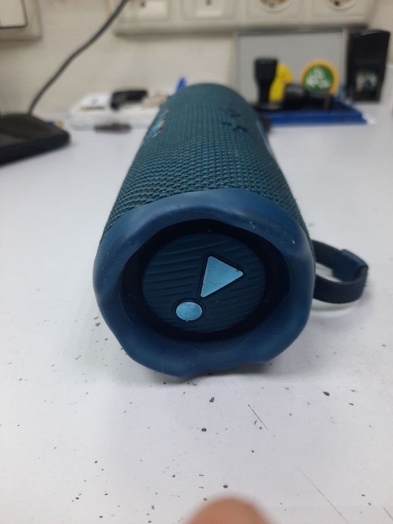 Оголошення Jbl flip 7 Б/У