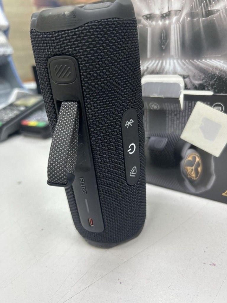 Оголошення Jbl flip 7 Б/У