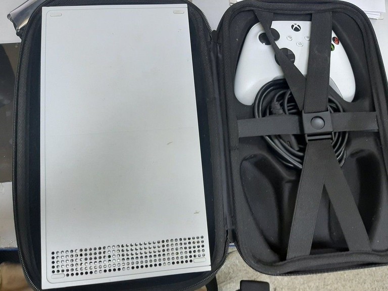 Купить Microsoft xbox series s 512gb Б/У
