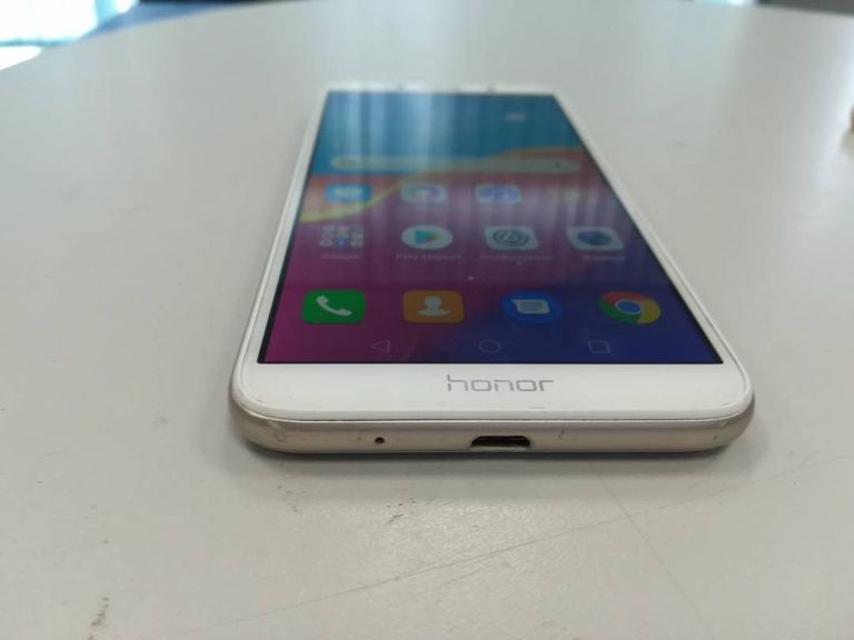 Huawei honor 7a dua-l22 2/16gb