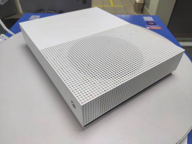 Объявление Xbox360 one s 1000gb Б/У